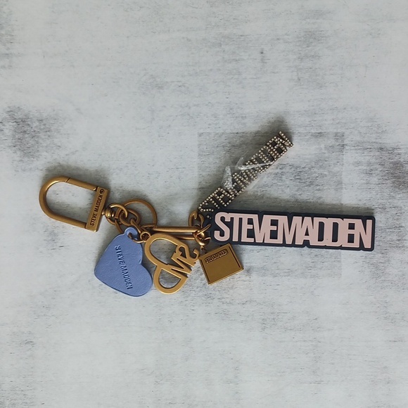 STEVE MADDEN METAL HANDBAG MULTI CHARM KEY CHAIN ACCENT GOLD NWOT - Picture 1 of 6